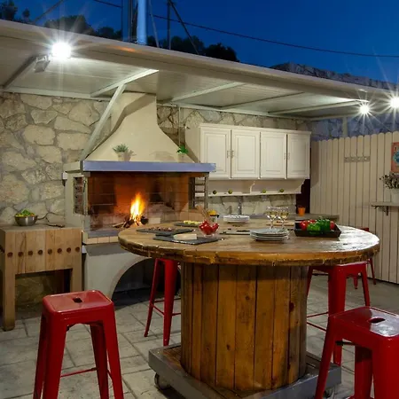 Silencio فيلة Lefkáda