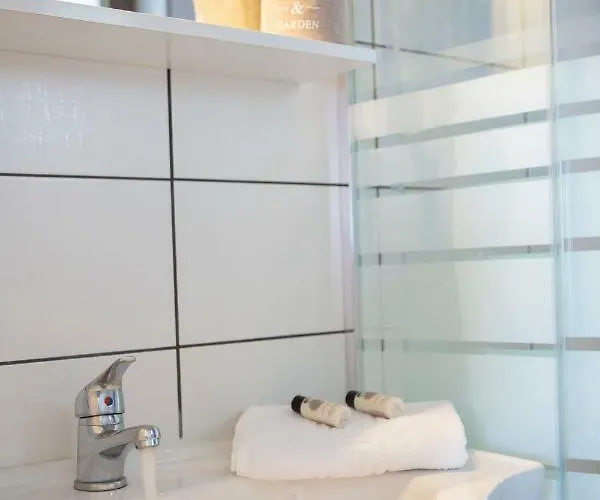 Silencio * Lefkada City