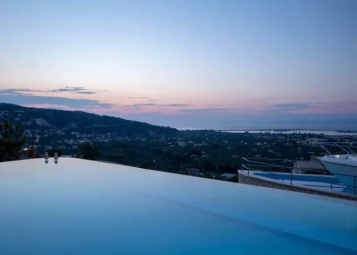 Silencio Villa Lefkada City